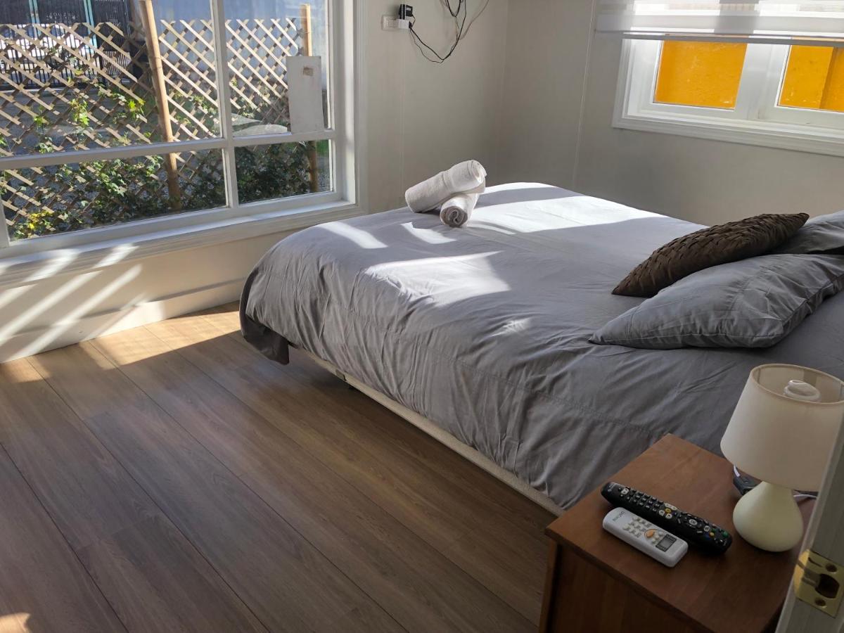 Hostal Ankatu 瓦尔迪维亚 外观 照片